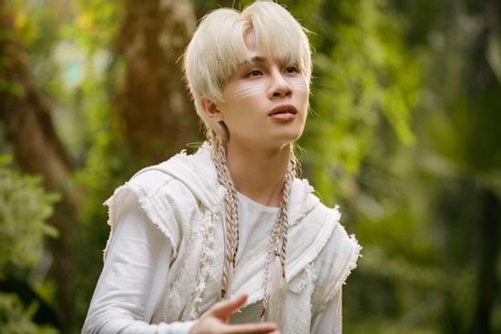 Jack đăng đàn cảm ơn fan vì MV mới đạt view 'khủng', nhưng lại bị bắt lỗi chính tả khó tin