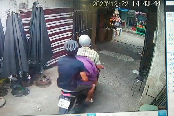 Khẩn trương xóa bích họa xâm hại di tích quốc gia ở Hải Dương-4