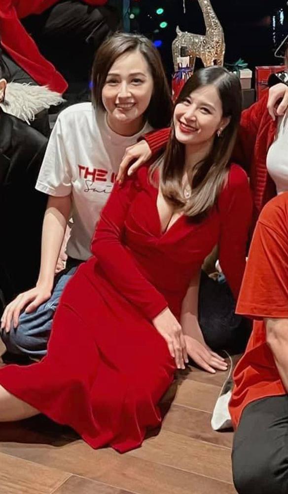 Hậu bị chỉ trích ăn mặc phản cảm, Mai Phương Thúy bẻ lái 180 độ gây ngỡ ngàng-6