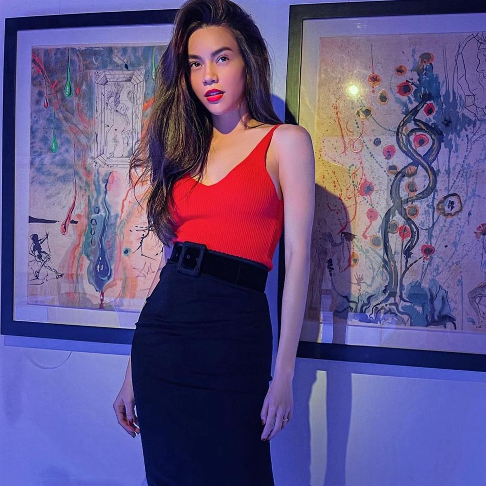 Hồ Ngọc Hà tái xuất sau sinh đôi, dân mạng ngỡ ngàng vì về dáng thần tốc-3