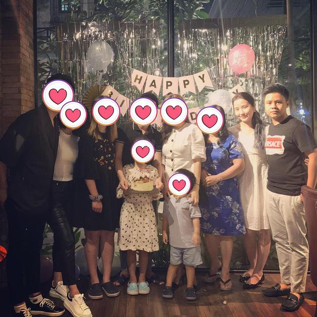 Primmy Trương lần đầu lộ diện bên Phan Thành, vòng 2 to lùm lùm-2