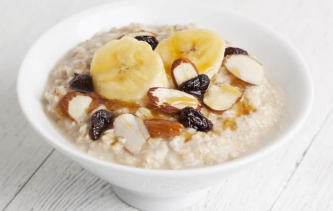 7 cách khiến bạn thoải mái đi dự tiệc mà không sợ bị tăng cân-1