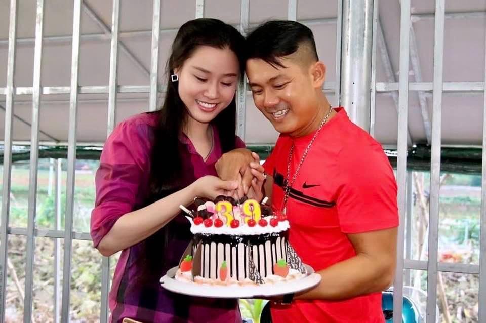 Hôn nhân hạnh phúc của Vân Quang Long trước khi qua đời-18