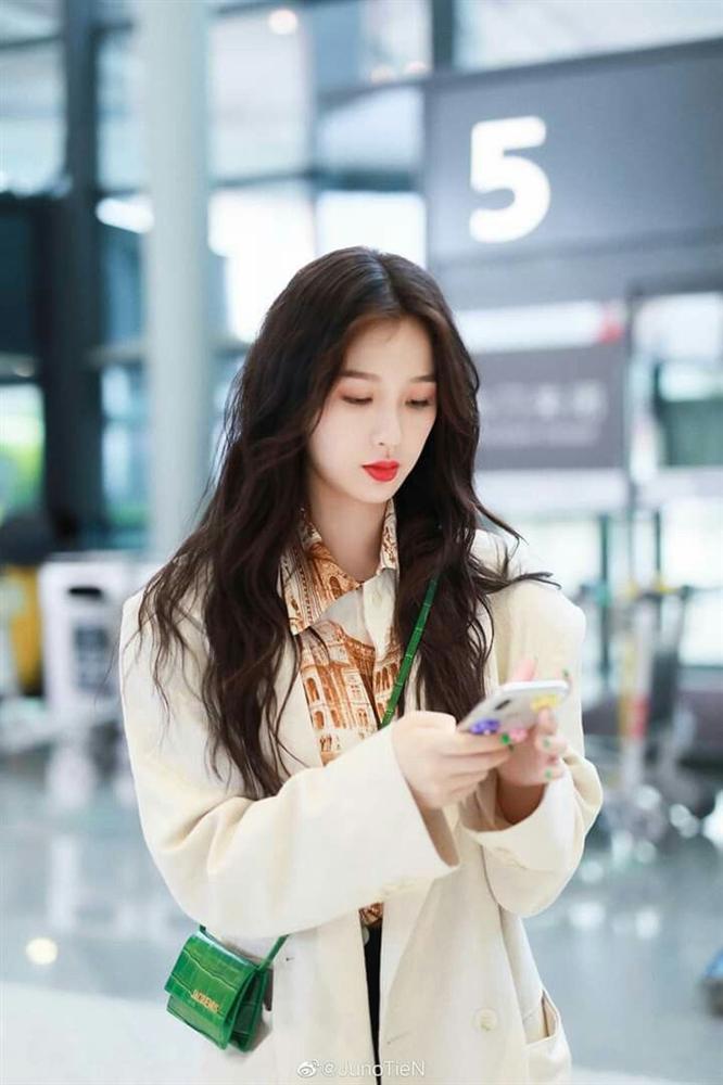 3 nhan sắc vụt sáng năm 2020 của làng giải trí Hoa ngữ-4