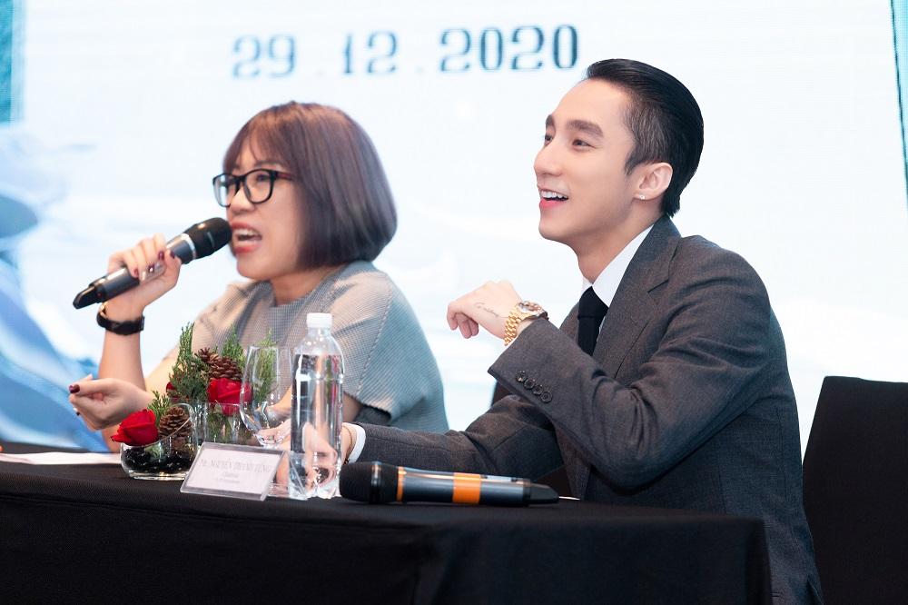 Sơn Tùng M-TP bất ngờ khi hình ảnh của mình trong truyện tranh Lạc Trôi trông hay và lạ đến vậy-3