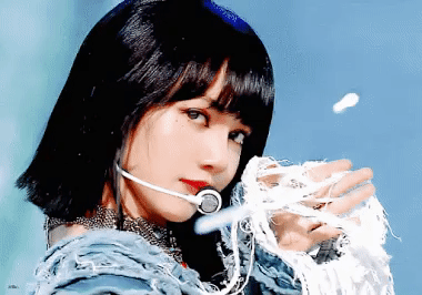 10 fancam nhiều lượt xem nhất 2020: V thầu ngôi vương, BlackPink có nhõn Lisa-5