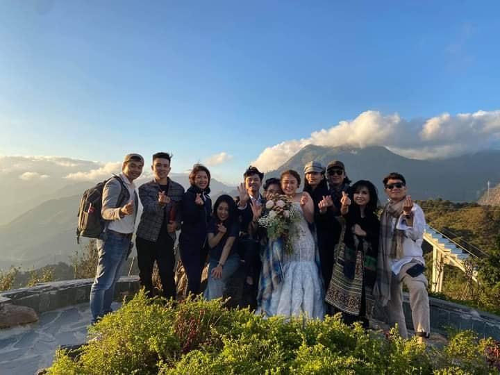 Diva Thanh Lam gây chú ý khi hộ tống con gái chụp ảnh cưới-9