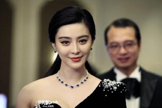 Ảnh sự kiện cũ của Phạm Băng Băng bất ngờ hot trở lại