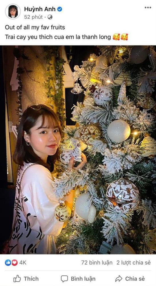 Ảnh căng đét bạn gái cũ Quang Hải ôm ấp học trò của Binz-4