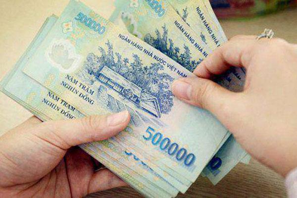 Thực hư thông tin Từ 2021, tiền lương của chồng có thể chuyển về tài khoản vợ-1