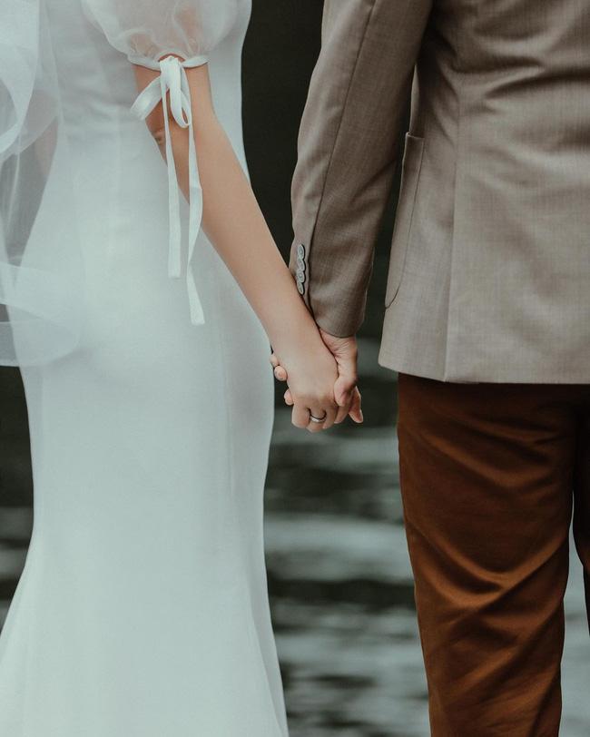 Ảnh cưới nét căng Phan Thành - Xuân Thảo, bất ngờ ngoại hình cô dâu-2