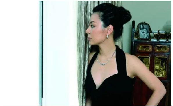 Nhận lời cầu hôn của chàng trai nghèo, ngày về ra mắt, cô gái ngã ngửa với thân phận thật sự của anh-2