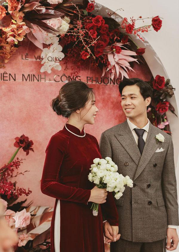 Đầu 2021, Công Phượng mở bát lộ loạt ảnh đẹp long lanh với Viên Minh sau 3 siêu đám cưới-8