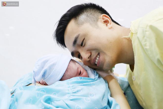 Chùm ảnh: Những thiên thần nhỏ chào đời trong thời khắc đầu tiên của năm mới 2021-16