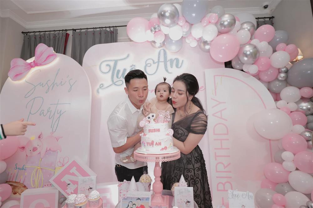 Hé lộ hình ảnh đầu tiên về rạp cưới hoành tráng của Bùi Tiến Dũng và Khánh Linh-3