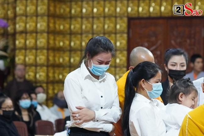 Xót xa cảnh vợ cũ - vợ mới cùng 3 con chịu tang Vân Quang Long-6