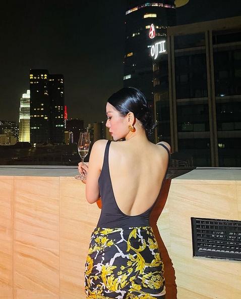 Style đầu năm 2021: Hà Tăng có 2 outfit đẹp xuất sắc, Lệ ...