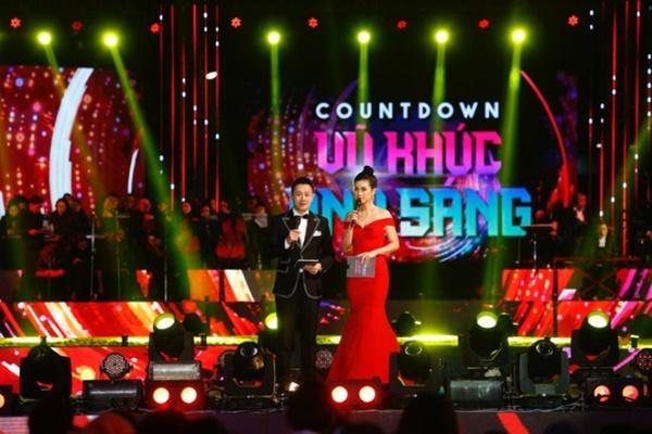 Noo Phước Thịnh bất ngờ mất hút trên sân khấu đêm countdown, nghe lý do thấy mà thương!-1