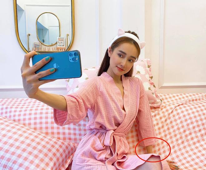 Nhí nhảnh giữa đám đông, Nhã Phương nào ngờ bị soi body kém nuột-7