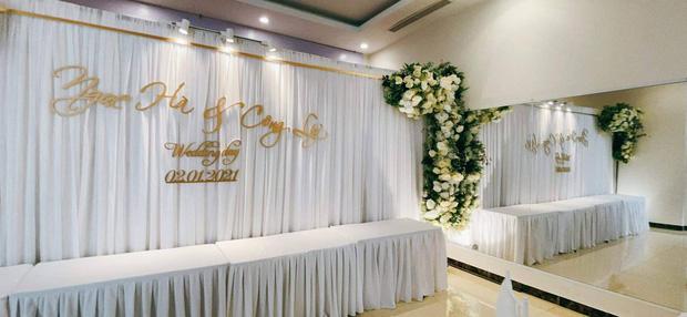 Công Lý làm lễ ăn hỏi với bạn gái kém 15 tuổi, chia sẻ của con riêng gây chú ý-3