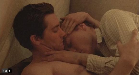 Đỏ mặt phừng phừng với những cảnh nóng diễn ra tại nơi chẳng ai dám ngờ-5