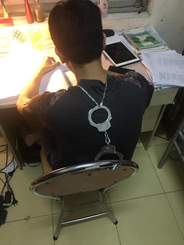 Cười bò với cách dạy con học bài của cha mẹ, nhiều lúc chỉ muốn tăng xông-2