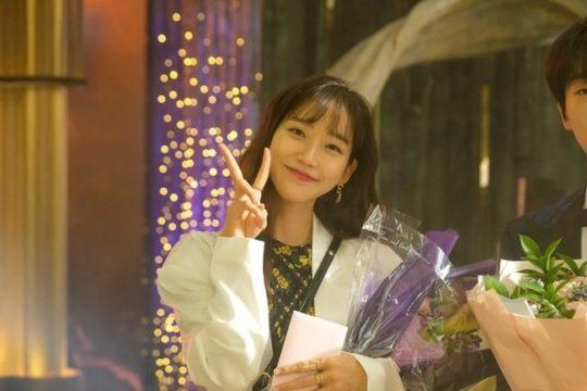 Sắp khép lại phần 1, Penthouse: Cuộc chiến thượng lưu tung loạt ảnh hậu trường mới-10