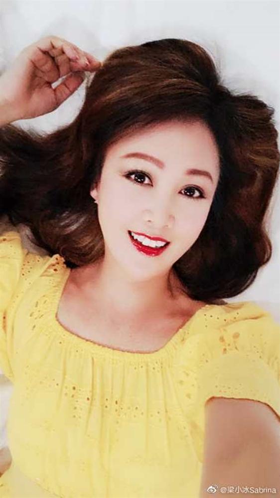 Chúc Anh Đài: Kết hôn với diễn viên hạng B, tuổi 51 chật vật kiếm sống, đi hát quán bar-11