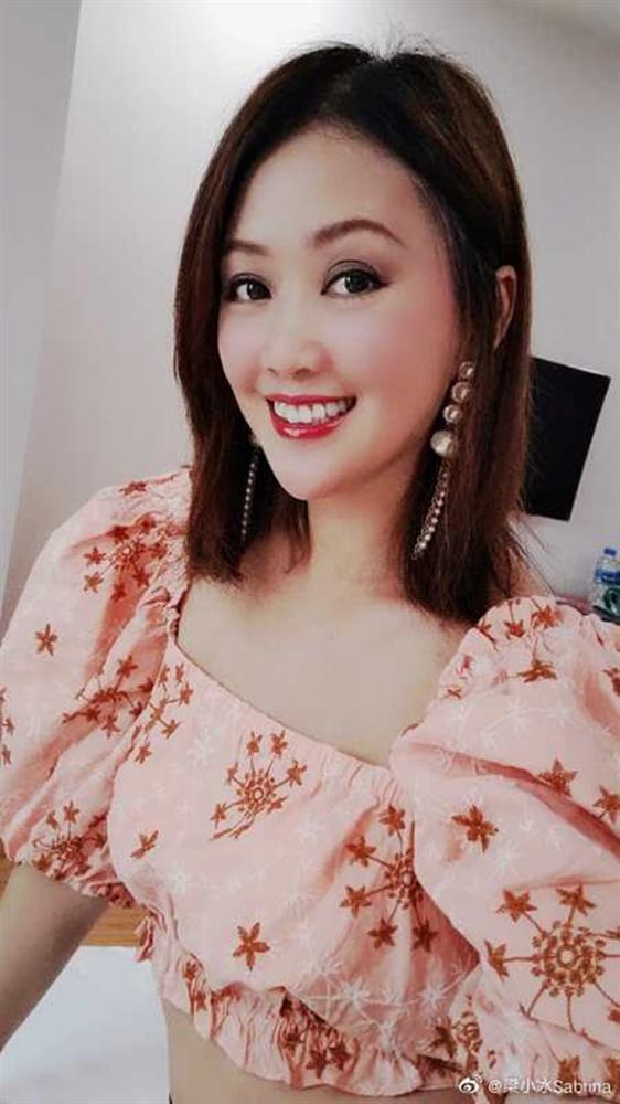 Chúc Anh Đài: Kết hôn với diễn viên hạng B, tuổi 51 chật vật kiếm sống, đi hát quán bar-12