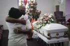 Quá nhiều người chết vì COVID-19, nhà tang lễ ở Mỹ quá tải