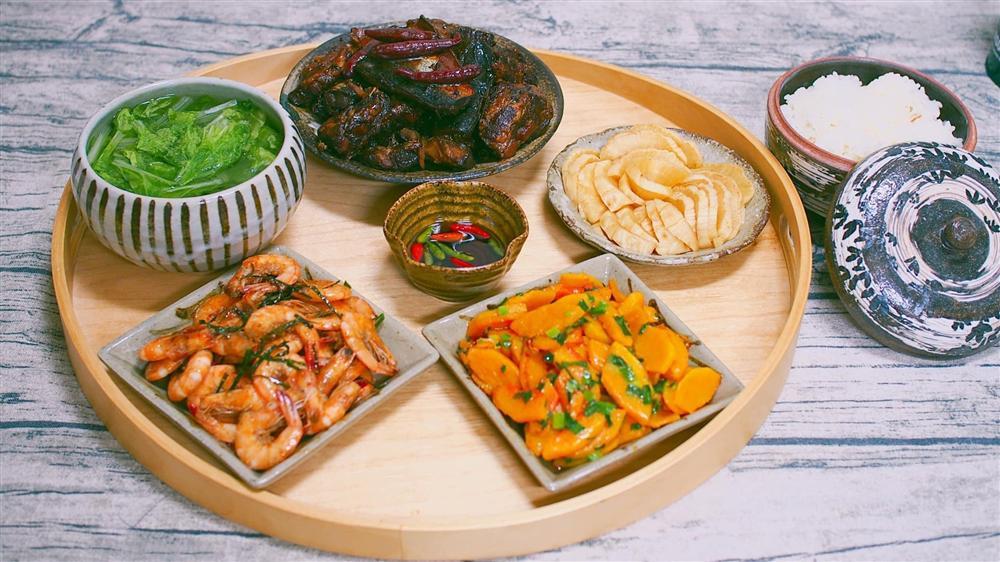 Giữ gìn tâm hồn quê hương với mâm cơm Việt của mẹ đảm trên đất Nhật-11