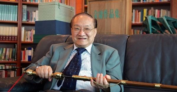 Vì sao phim Kim Dung được làm lại nhiều lần, nhưng bom tấn võ hiệp này chỉ có duy nhất 1 bản?-2