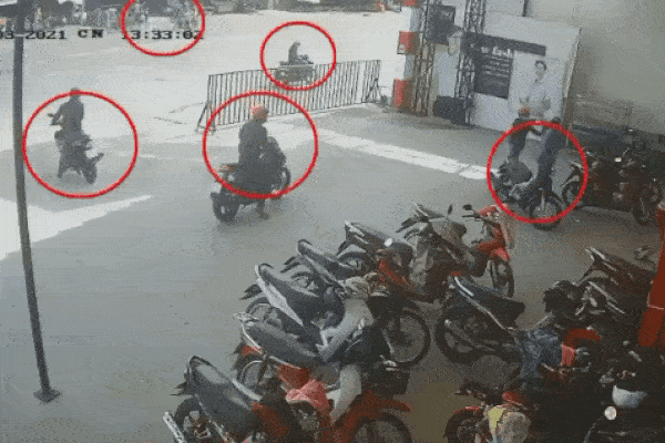 Clip: 6 đối tượng dàn ma trận làm bảo vệ rối não, quay cuồng không cản được-1