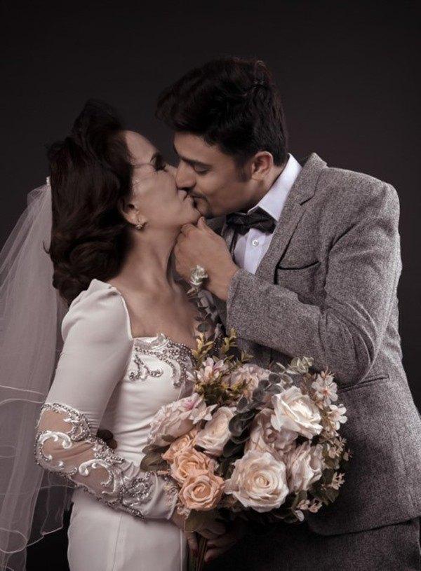 4 cặp bà - cháu đạp lên dư luận sống hạnh phúc: Riêng Việt Nam có 2 đôi-2