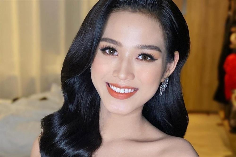 Hoa hậu Đỗ Thị Hà: Tôi từng cắn răng mua đôi giày 2 triệu đồng-3