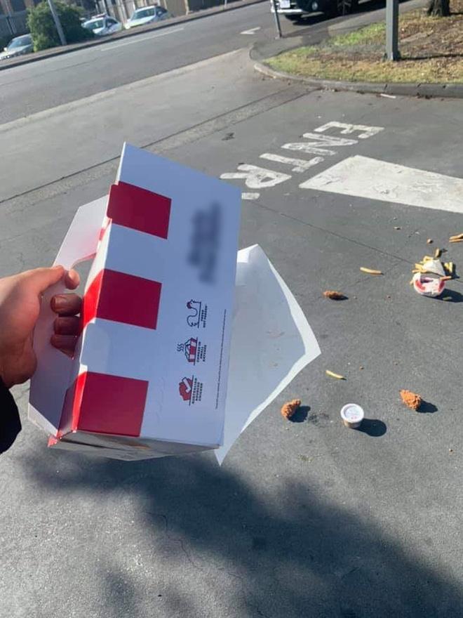 Những bức ảnh phát ra tiếng khóc, đồ ăn đến miệng rồi mà còn bị rơi-14