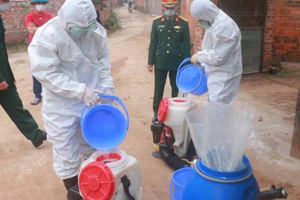 NÓNG: 1 du học sinh dương tính Covid-19 sau khi hết cách ly ở Quảng Ninh-4