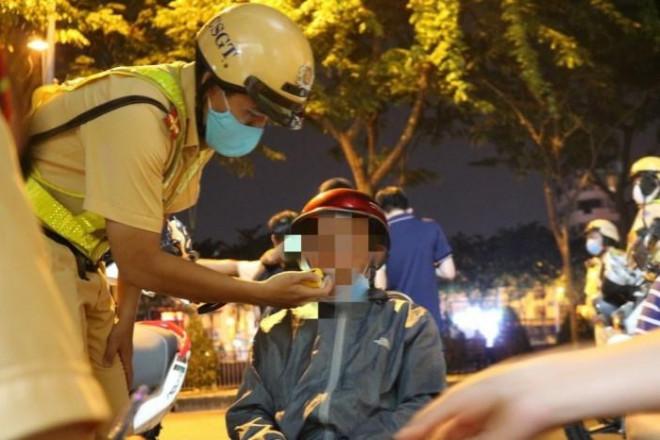 Uống bia ở Sài Gòn, lên Lâm Đồng, về lại Sài Gòn vẫn dính nồng độ cồn-2