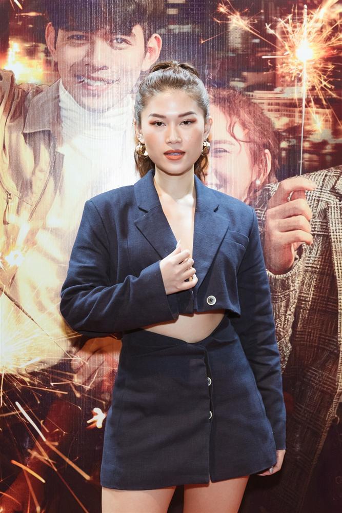 Hoàng Yến Chibi hóa hủ nữ, đề nghị cặp đôi trai đẹp phim đam mỹ hôn nhau-10