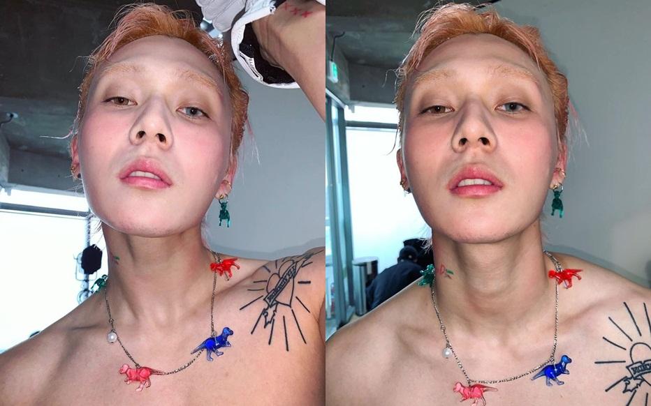 Style thời trang kì quái, ngày càng phản cảm của HyunA và bạn trai-10