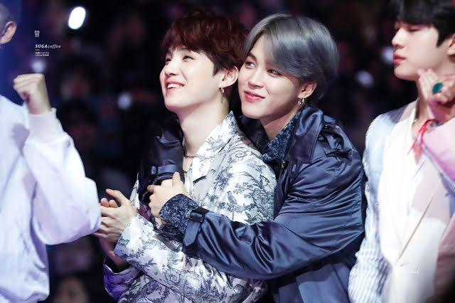 12 chiến hạm fan tốn chất xám viết fanfiction nhiều nhất 2020-11