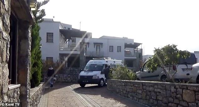 Nữ thông dịch viên xinh đẹp tử vong trong tư thế bị còng tay, nilon trùm kín đầu-2