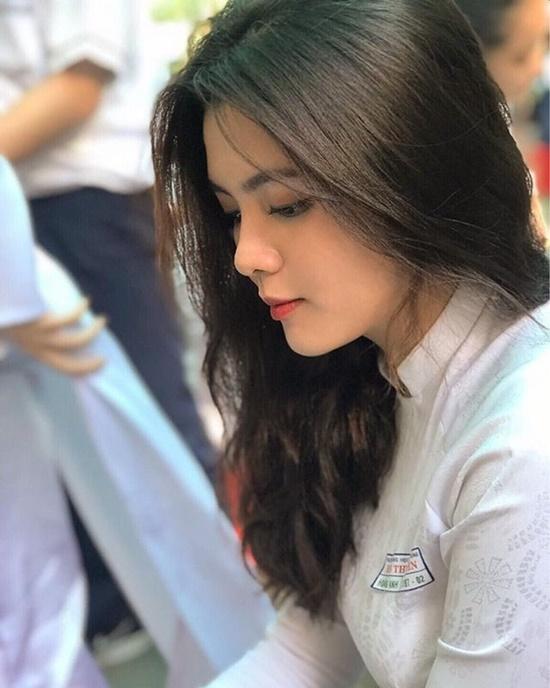 Sở hữu thân hình có chút mũm mĩm, nữ sinh Sài thành vẫn được báo Trung Quốc hết lời khen ngợi-3