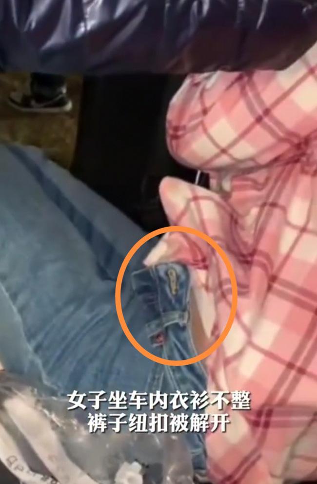 Xôn xao thầy hiệu trưởng bị bắt quả tang khi đang mây mưa với nữ giáo viên-2