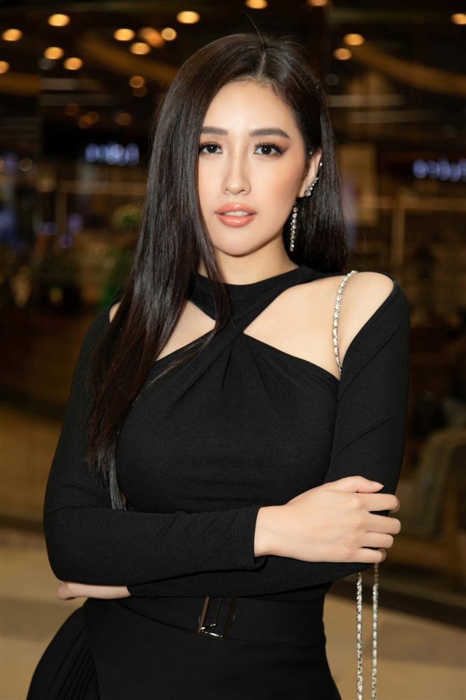 Nửa showbiz đến xem Ngô Kiến Huy giả gái: Mai Phương Thúy đẹp lấn át Hoa hậu Việt Nam-3