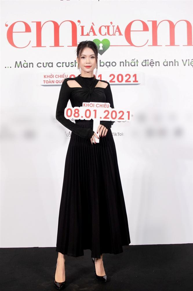 Nửa showbiz đến xem Ngô Kiến Huy giả gái: Mai Phương Thúy đẹp lấn át Hoa hậu Việt Nam-20