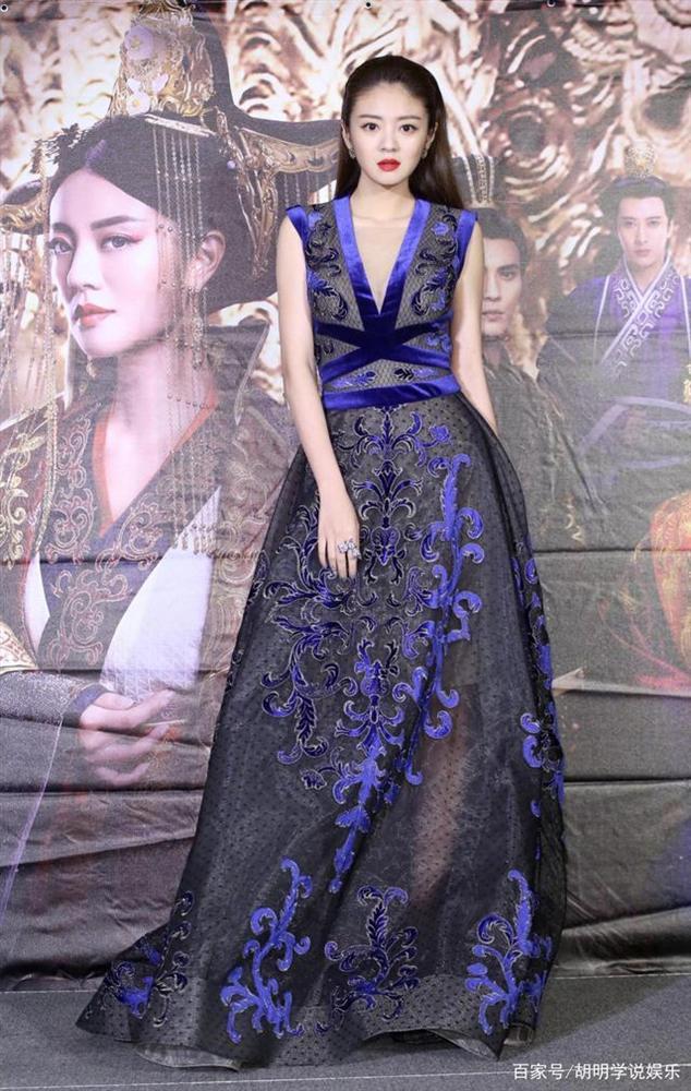 Vóc dáng công chúa xứ Đài An Dĩ Hiên sau khi sinh con thứ 2-6