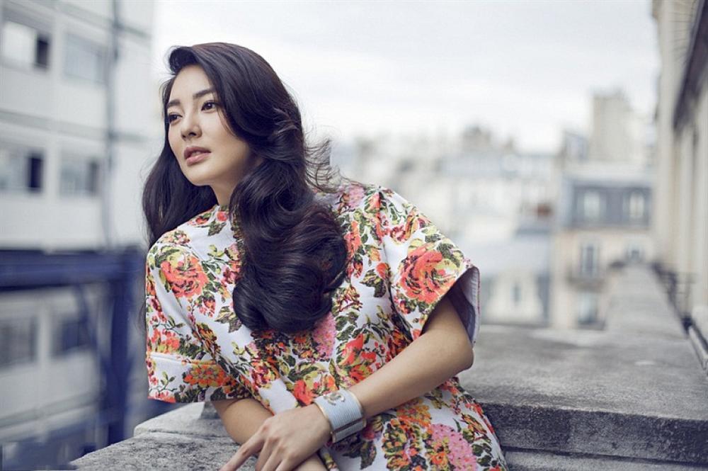 Đàn bà 40 tuổi như rượu ủ lâu năm càng uống càng say, càng yêu càng quý giá-1