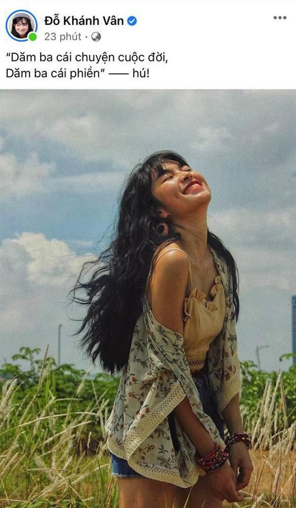 Khánh Vân đăng 7749 story tương tác, fan thêm cưng còn antifan thêm... ghét-10