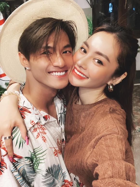 Đi du lịch cùng Lâm Vinh Hải, Linh Chi khoe dáng gợi cảm nhưng bị lộ vùng nách nhăn nheo-4